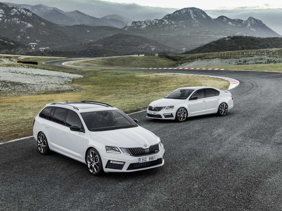  Skoda Octavia RS 2017 года  (WW) (фото 23 из 27)